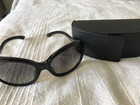 Prada Sonnenbrille schwarz