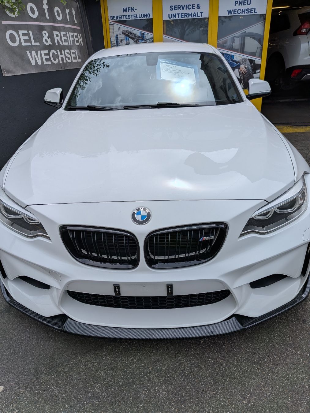 BMW Autos: BMW M2 – Neuf (Voir description) à Zürich par Sommertraum