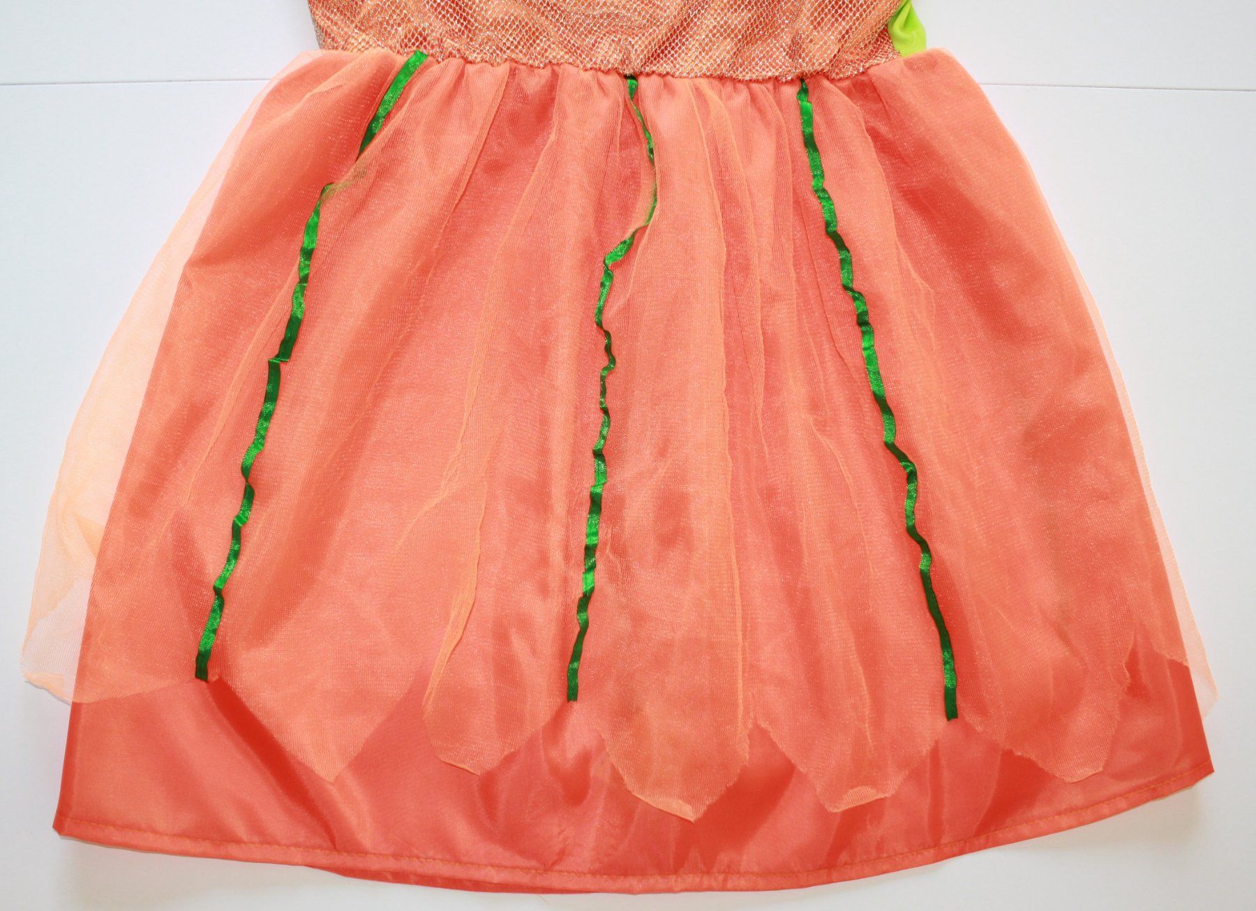 Costumi: Costume sorcière / Hexe t. 140 – Usato da Peseux venduto da CoolShoping 5