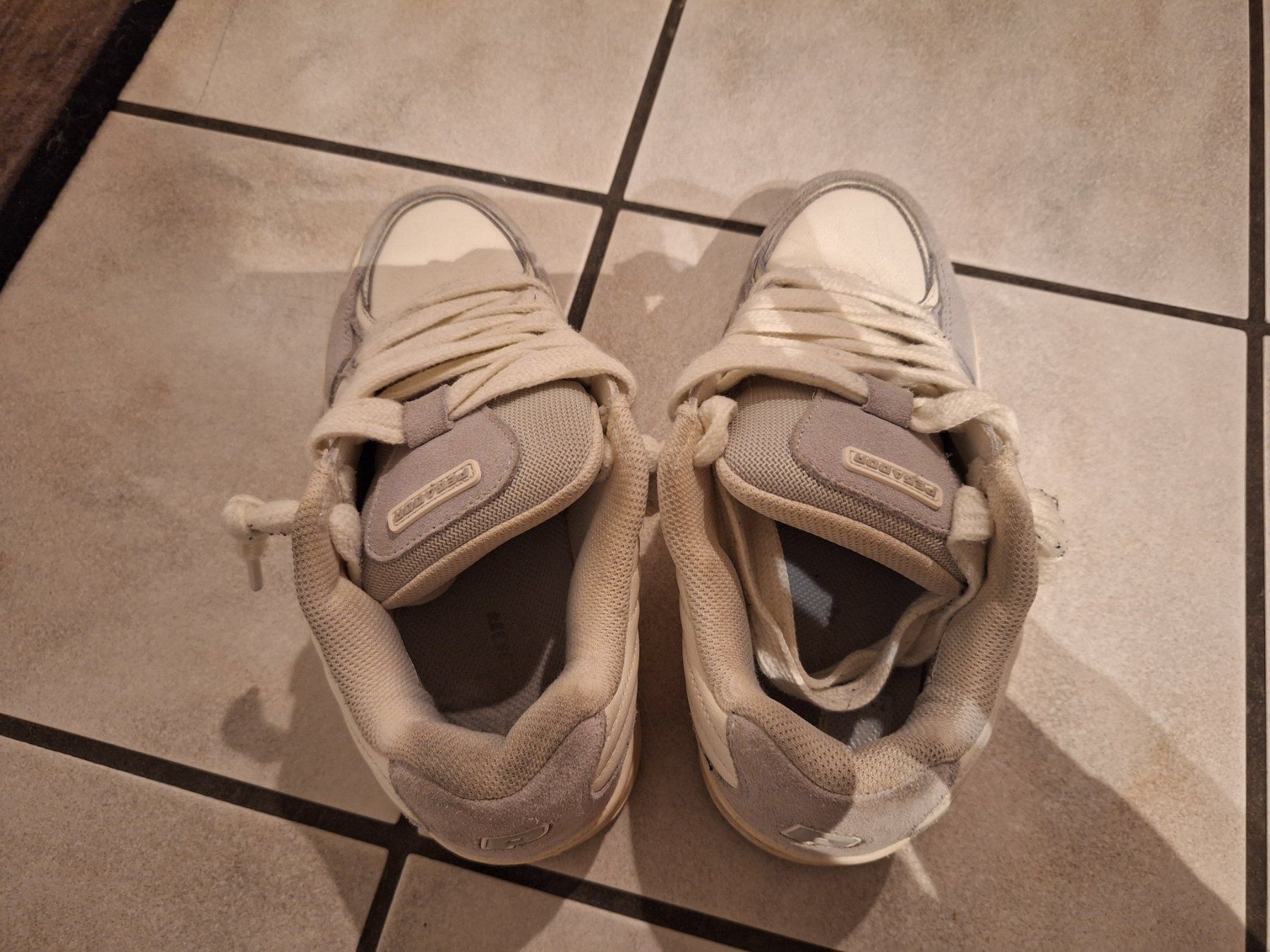 Scarpe da uomo: Pegaoor Sneakers / Grösse 40 – Usato da Altendorf venduto da Tschaessi 2