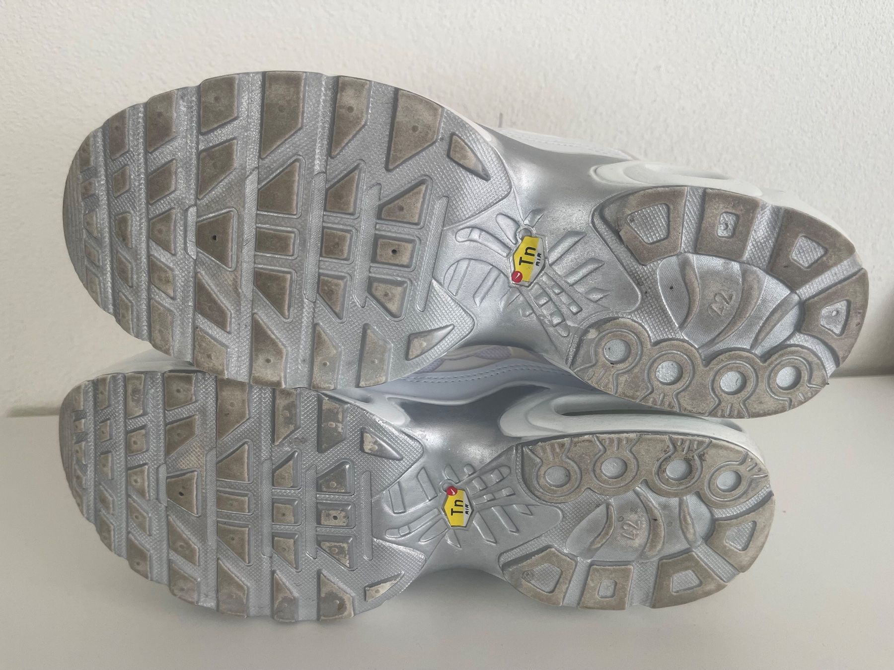Scarpe da uomo: Sneaker Turnschuh weiss ca. Gr. 42 – Usato da Reinach BL venduto da present4you 5