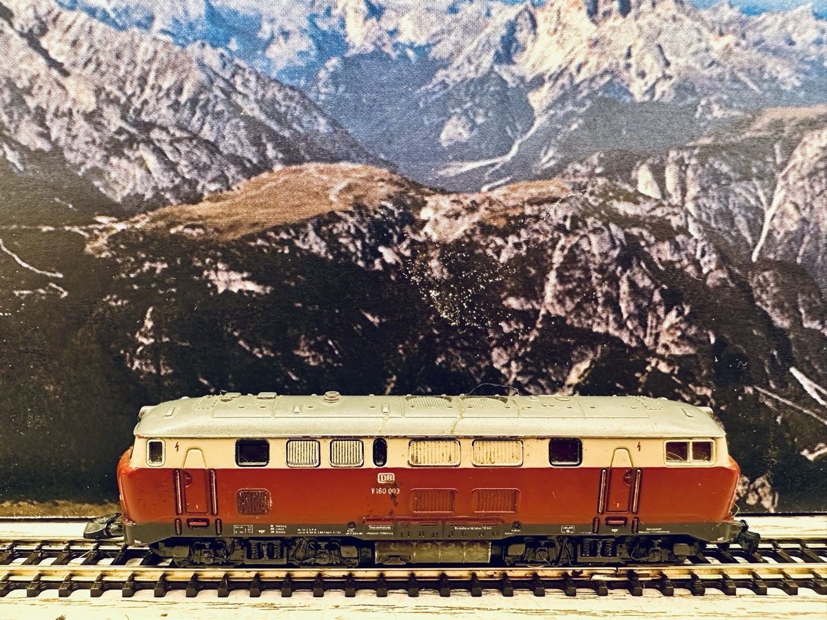 Märklin Modelleisenbahnen: Märklin 8866 DB BR V160 ‚Lollo‘ – Gebraucht aus Lupsingen von New-Haven 1