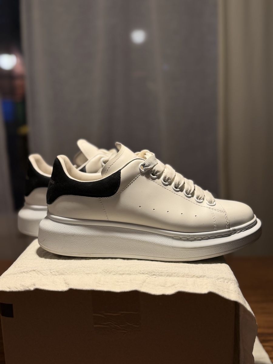 Alexander Mcqueen Chaussures hommes: Alexander McQueen Oversized Sneaker / Gr. 38  1/2 – Neuf (Voir description) à Oberengstringen par lombibardi 1