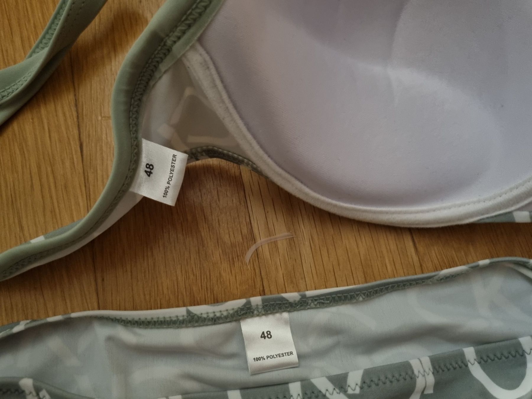 Costumi da bagno & Bikini: Bikini Neu – Nuovo (secondo la descrizione) da Laupen BE venduto da Bombers 2