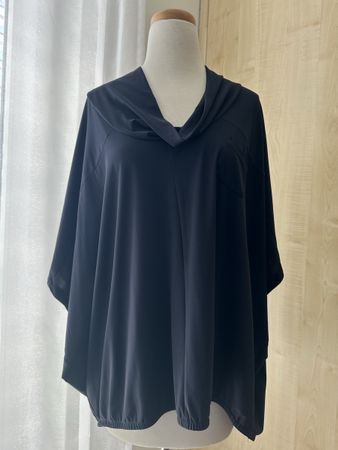 Zeitlos by Luana Shirt, schönes dunkles Blau