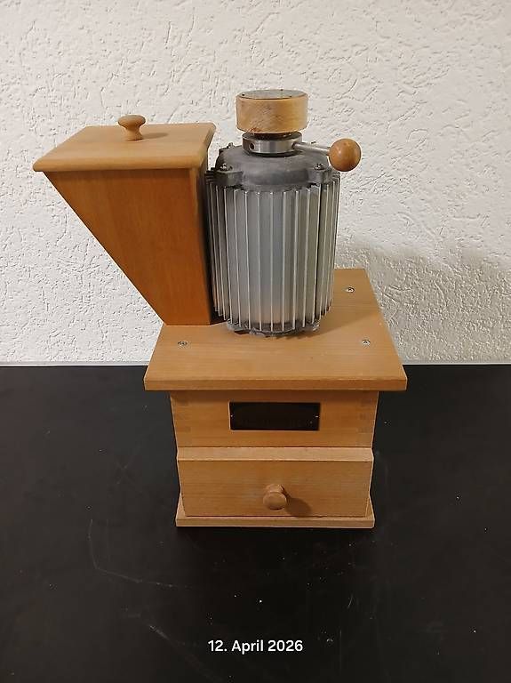 Elettrodomestici da cucina: Hawo's Getreidemühle Klassik I – Usato da Rüdtligen venduto da winunan