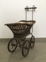 Antiker Puppenwagen
