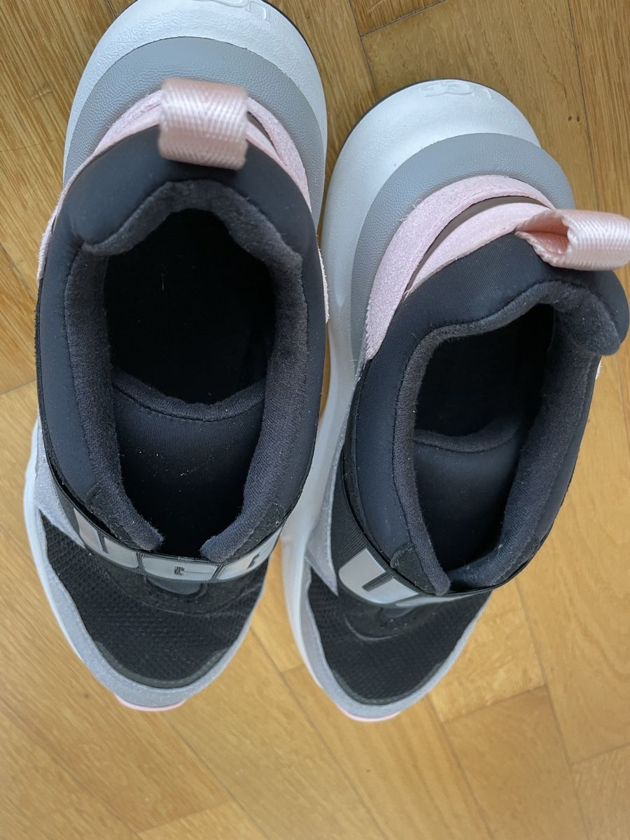 Damenschuhe: UGG Sneaker – Gebraucht aus St. Gallen von Emifrei 7