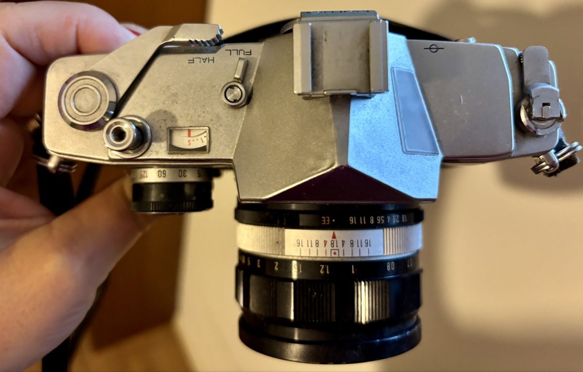 Konica Kamera: Konica Auto-Reflex Spiegelreflexkamera – Gebraucht aus Thun von Kerolein 3