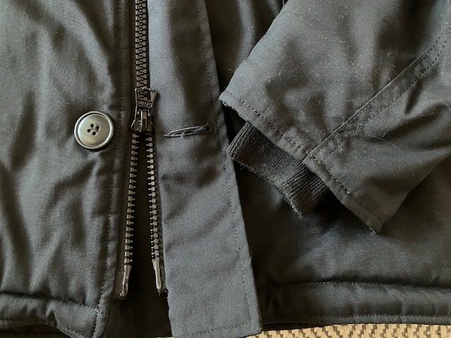 Carhartt Giacche: Carhartt Work in Progress Parka schwarz Gr.L – Usato da Weiningen ZH venduto da moon-55 5