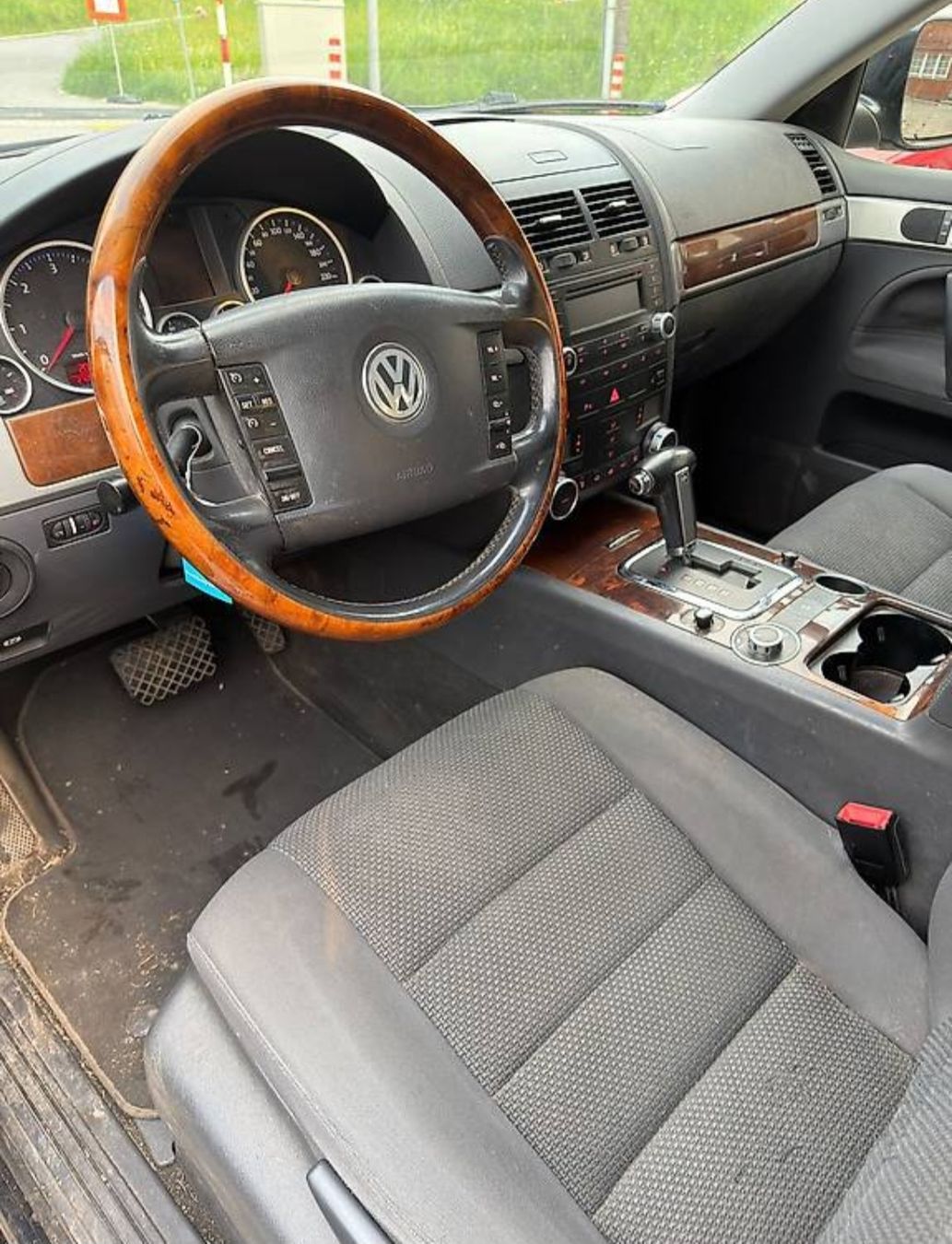 VW Automobili: VW Touareg 2.5 TDI – Usato da Wettswil venduto da Imran0 8
