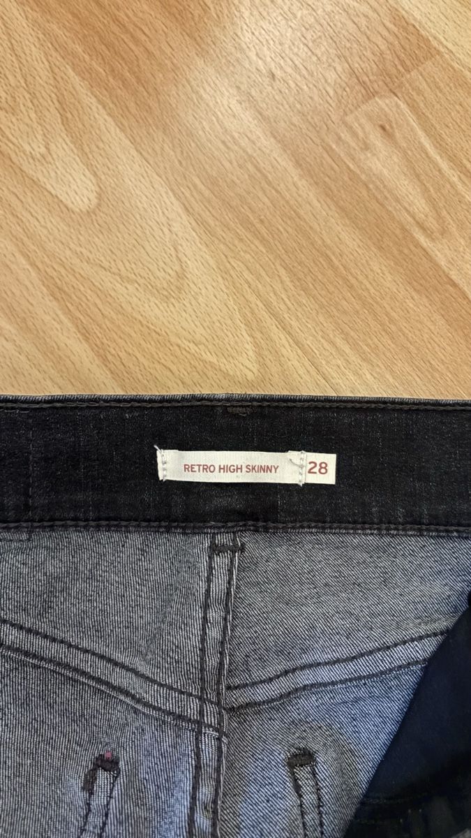 Levi's Jeans: Levis hose – Neu (gemäss Beschreibung) aus Dottikon von nai_c5jy 2