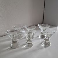 Set aus 6 Martinigläsern, Kristall, dekorativ, antik
