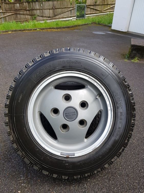 Range Rover Classic Felgen 7Jx16 mit Reifen ab 1Fr.- | Kaufen auf Ricardo