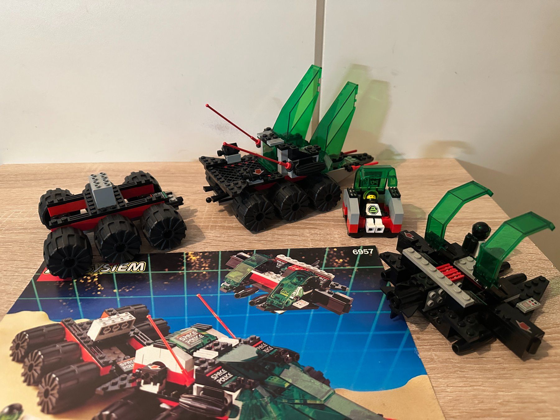 Lego Kit di costruzioni: LEGO Space 6957 Solar Snooper – Usato da Basel venduto da Don-Angel 3