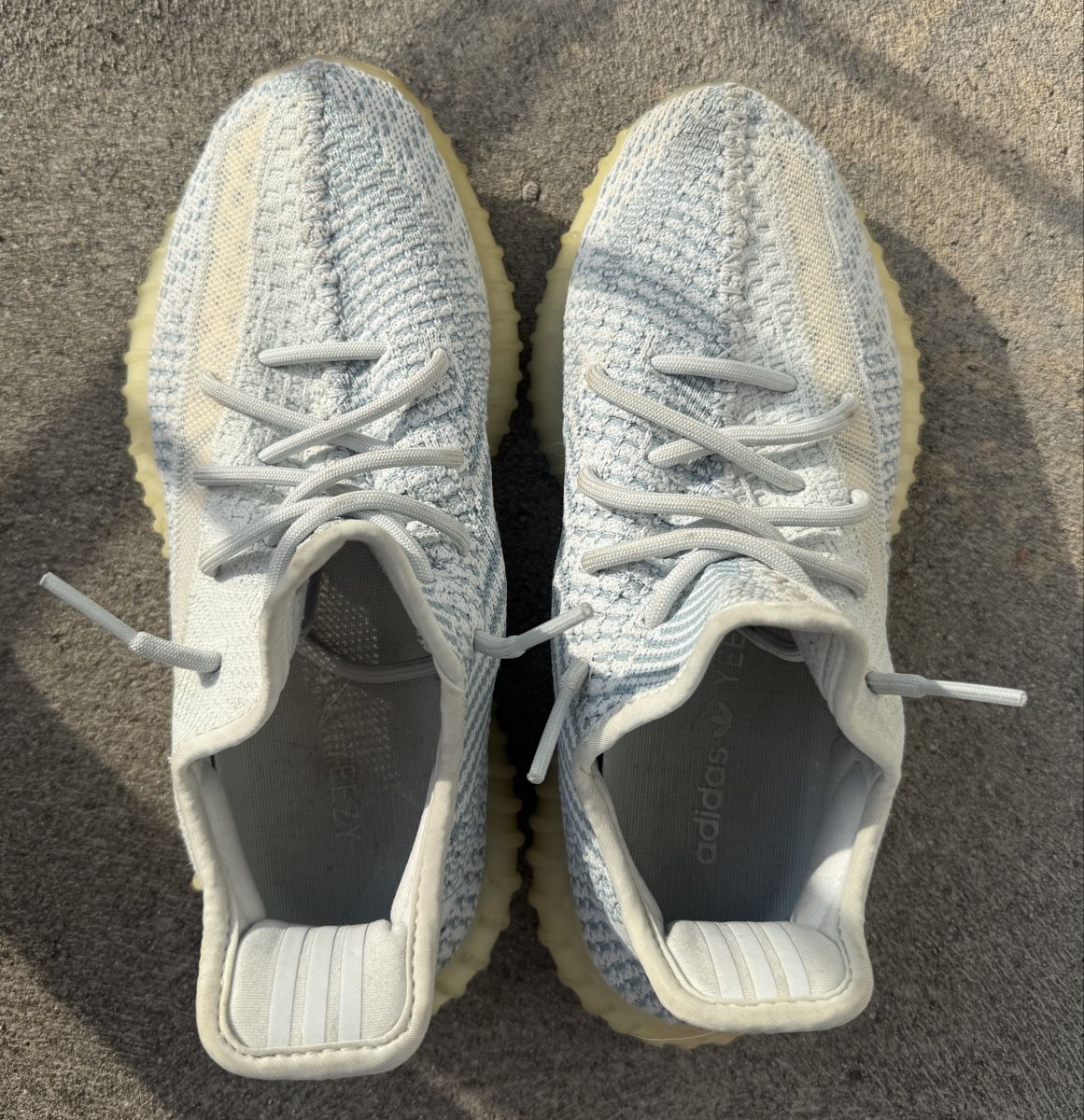 Adidas Scarpe da uomo: Adidas Yeezy Boost 350 V2 Cloud White – Usato da Jonen venduto da via_6jtd 2