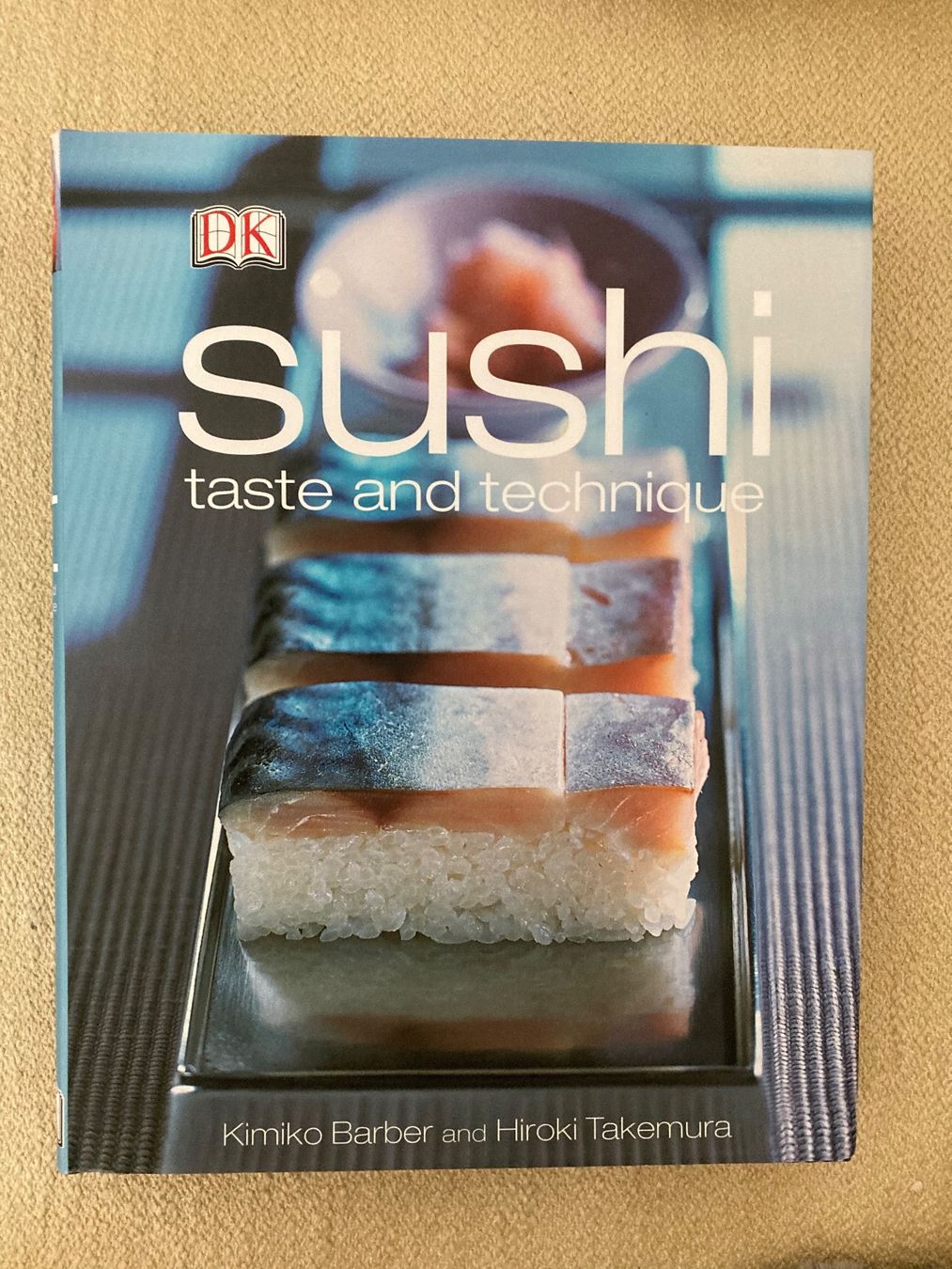 Libri: Buch Sushi und Sushi Form – Usato da Widen venduto da nigella90
