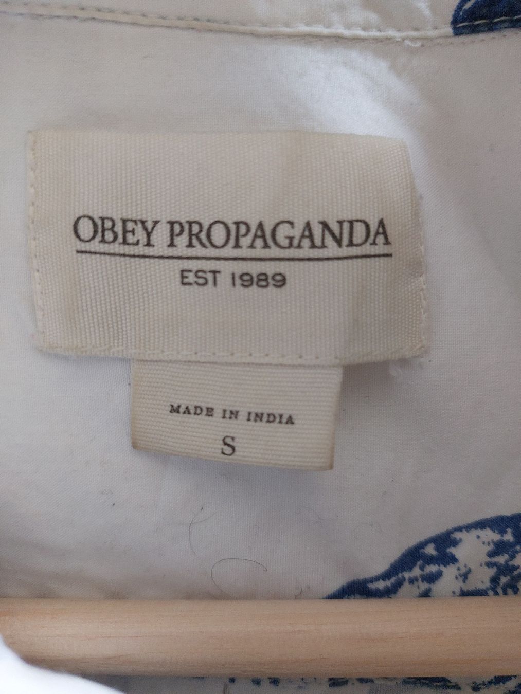 Chemises: Chemise manche courte Obey – D'occasion à Cronay par Gildou 2
