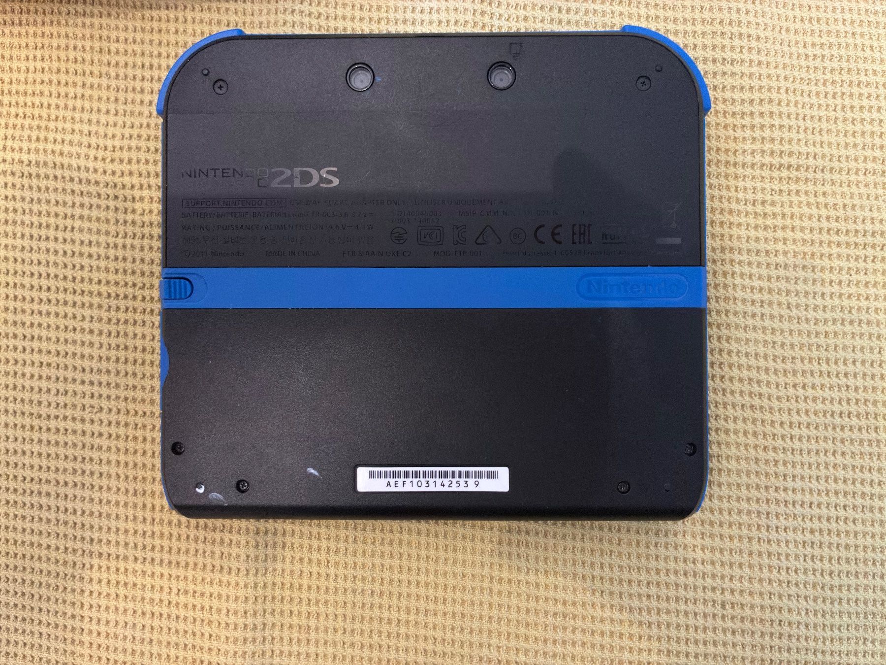Nintendo Consoles: Nintendo 2DS – D'occasion à Wil SG par fusel_27 1