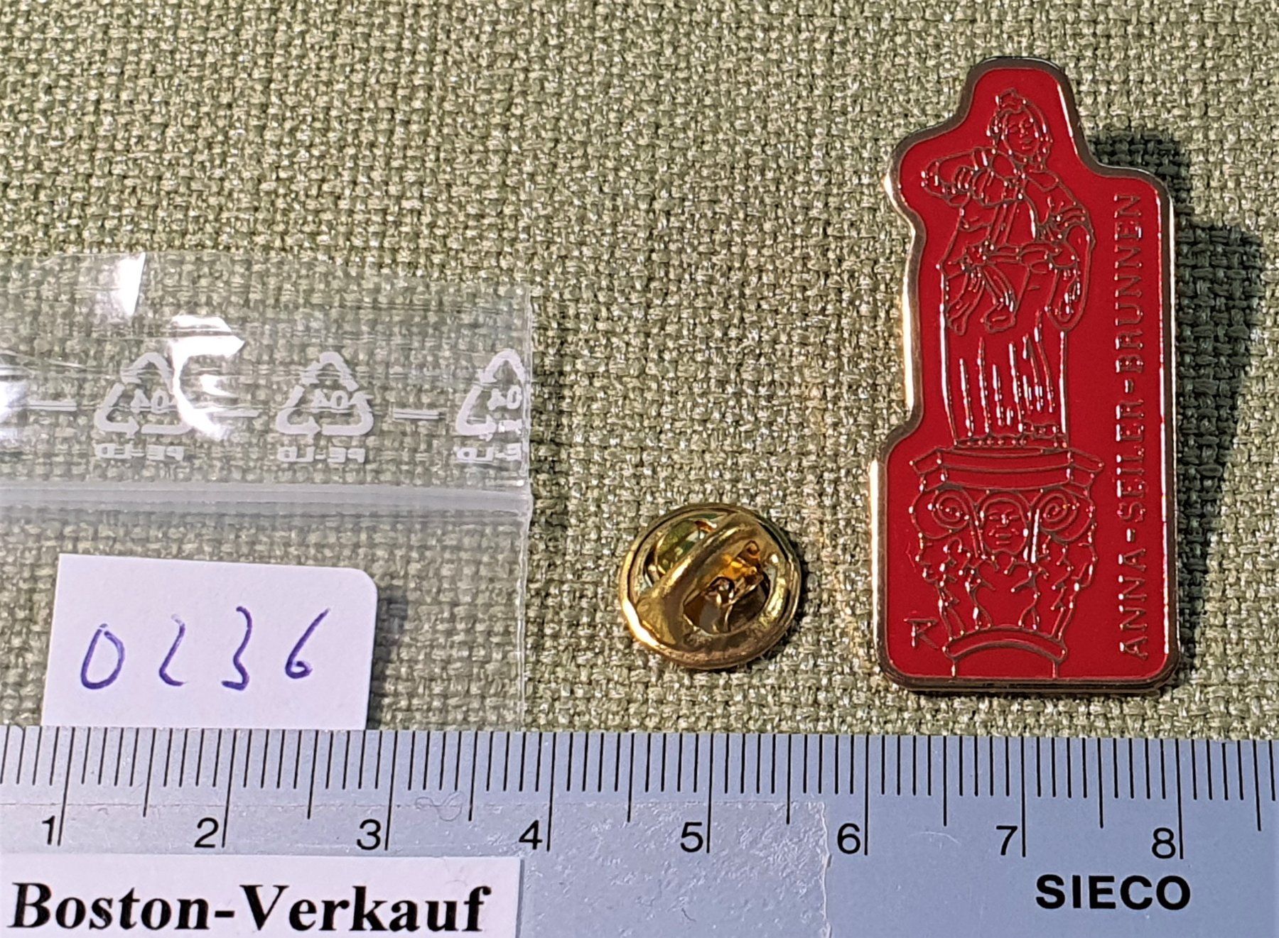 Placchette & Badge: O236 - Pin Bern Anna - Seiler - Brunnen – Usato da Reinach BL venduto da Boston-Verkauf 2