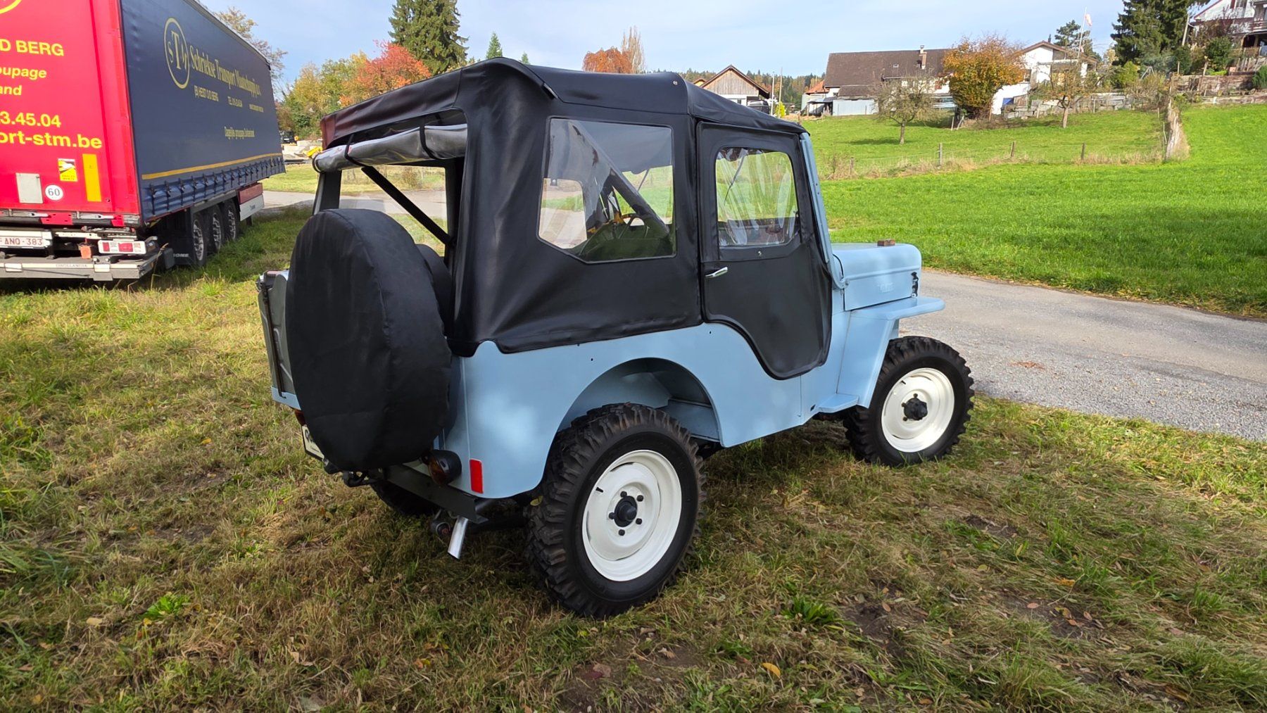 Jeep Automobili: Jeep Willys Universal C J (3B) – Usato da Reinach AG venduto da Goldtimer 5