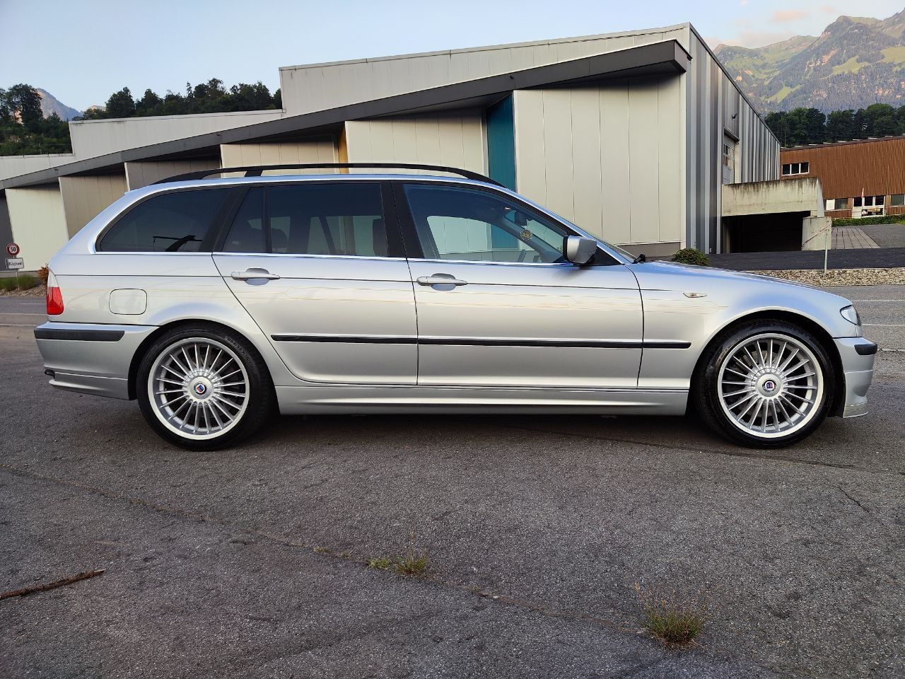 BMW-Alpina Autos: BMW Alpina B3 3.3 X Touring S.Tronic – Gebraucht aus Sachseln von ReDe11 1