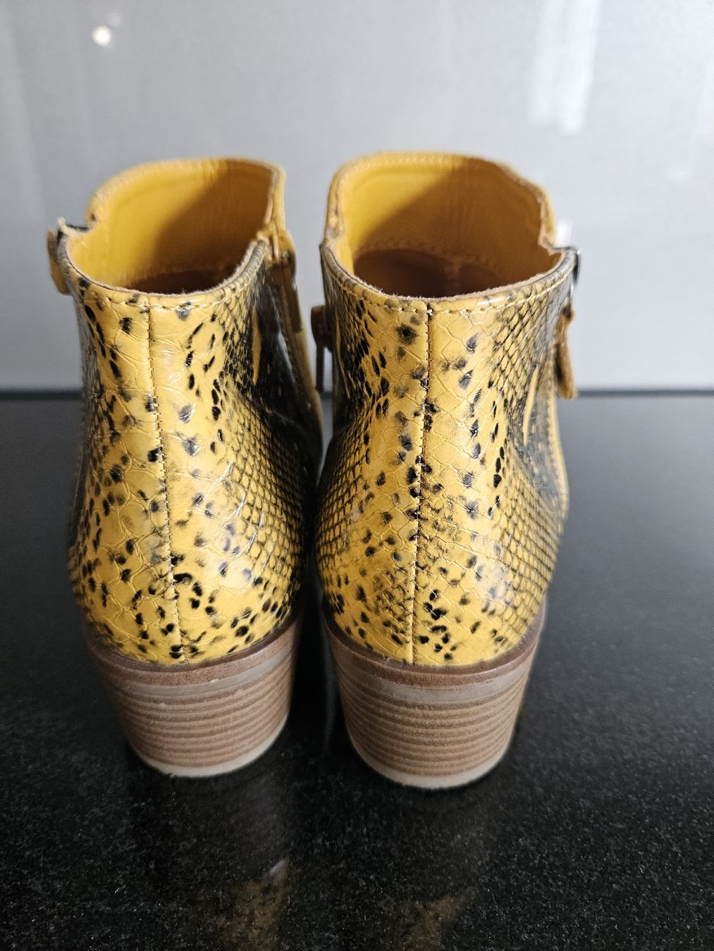 Damenschuhe: Stiefelette Catwalk Gr. 38 neuwertig – Neu (gemäss Beschreibung) aus Seewen SZ von Ingenbohl 2
