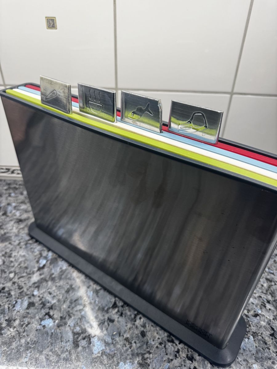 Cucine complete: Joseph Joseph Schneidebrett – Usato da Zürich venduto da Leined