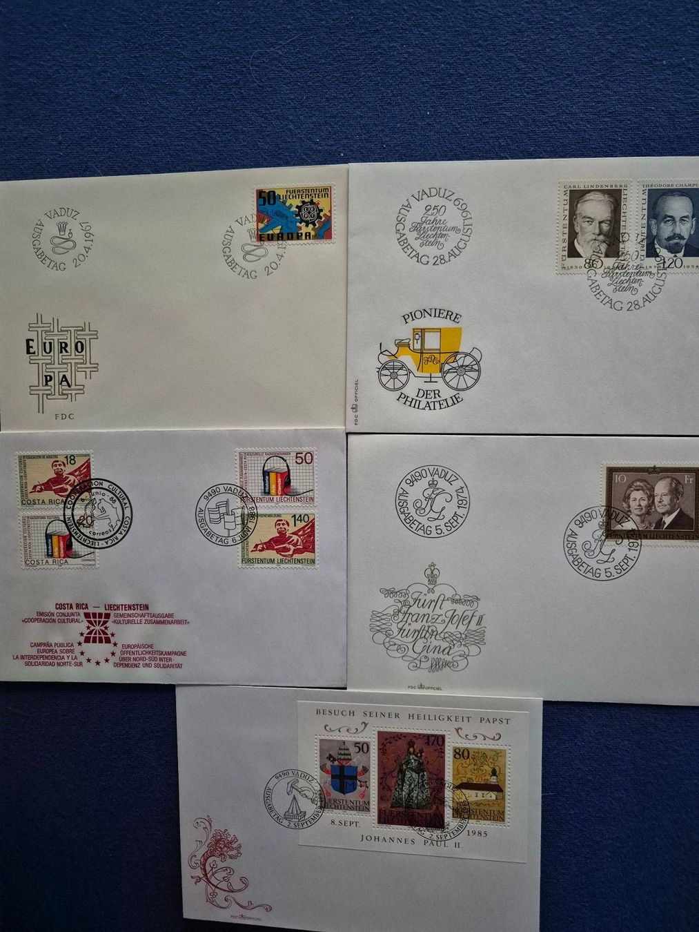 Tous les timbres: Ersttagsbriefe FL – D'occasion à Steinhausen par Scrashel