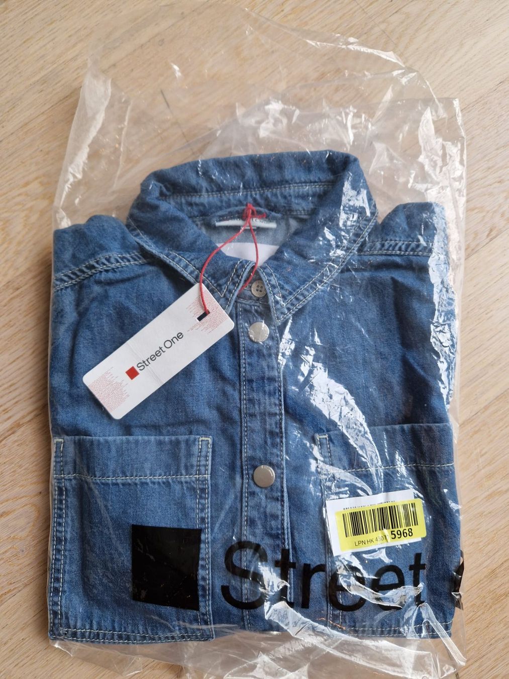 Camicette: Street One Jeanshemd – Nuovo (secondo la descrizione) da Wettingen venduto da bonnes.choses 2