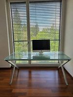 Glasschreibtisch/ Bürotisch