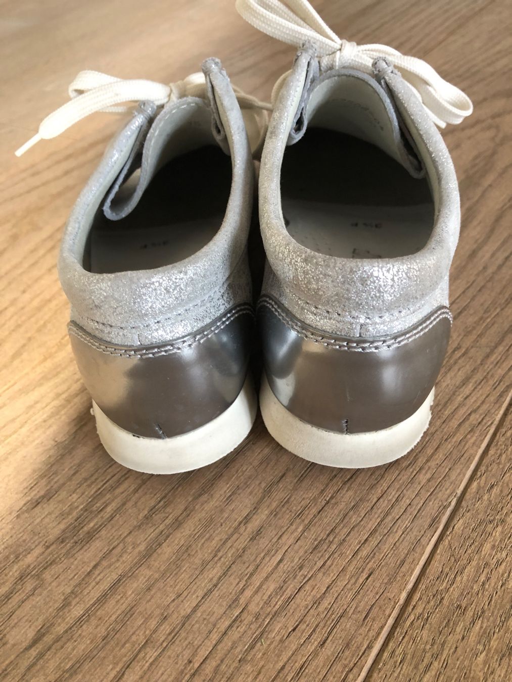 Scarpe da donna: Sioux Schnürschuhe Damen Grashopper silbern Gr. 36 – Usato da Versoix venduto da chr_2rpz 1