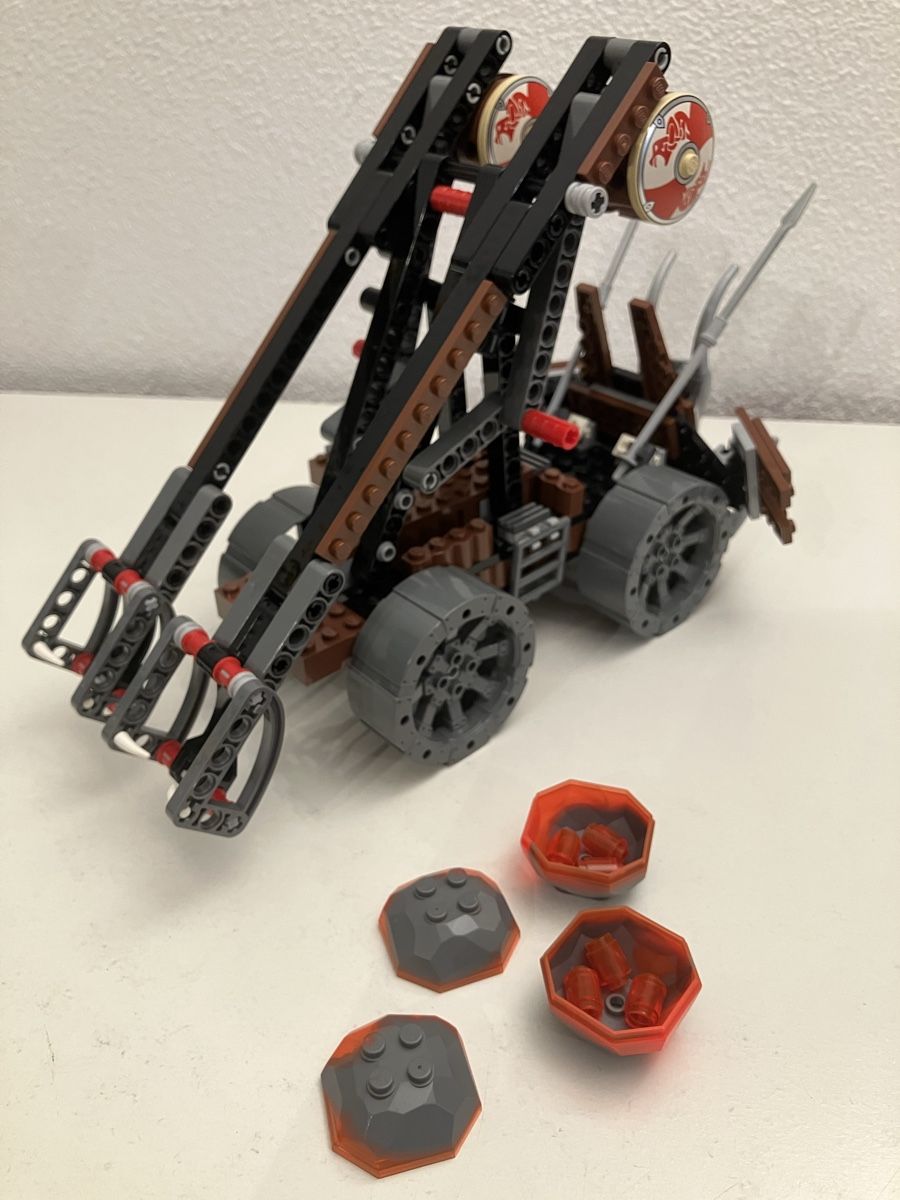 Lego Kit di costruzioni: Lego Vikings Double Catapult vs. Ofnir Dragon 7021 von 2006 – Usato da Willisau venduto da BettyBond 5