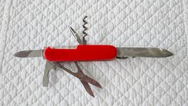 Victorinox Offiziersmesser rot guter Zustand 7 Funktionen