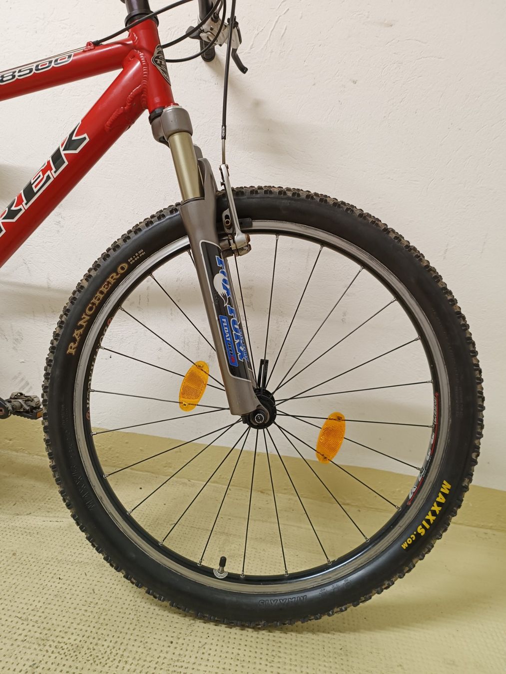 Trek Biciclette: TREK 8500 Mountainbike – Usato da Basel venduto da Crisi 3