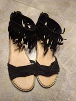Sandales daim franges grandeur 37 marque Kookai