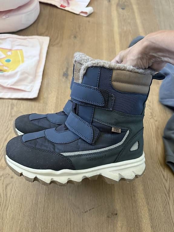 Bisgaard Schuhe für Jungen: Bisgaard winter Stiefel 37 – Gebraucht aus Zürich von Sashkica 1