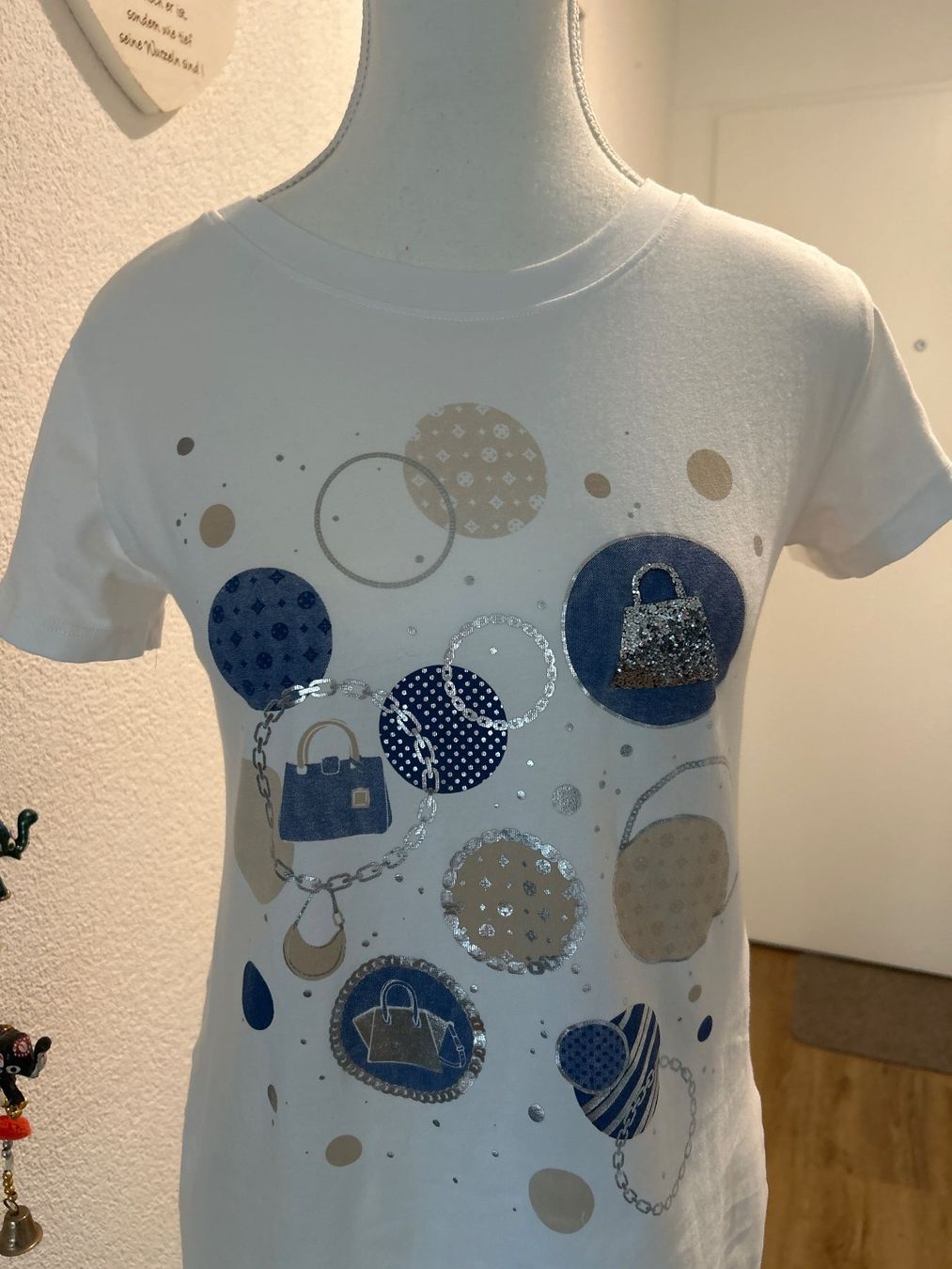 T-shirt: Damen T-Shirt weiss mit Taschendesign – Usato da Brunnen venduto da Nala2929 3