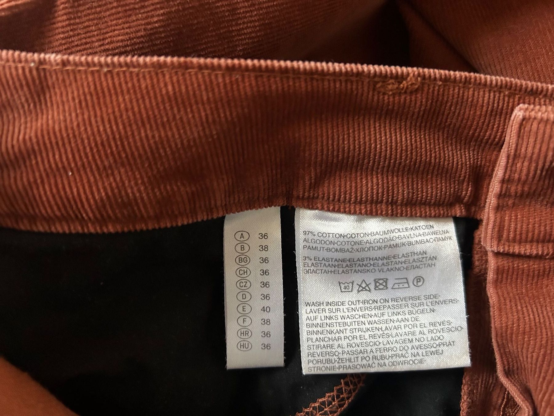 Pantaloni: Damen Manchesterhose – Usato da Gutenswil venduto da walker60 2