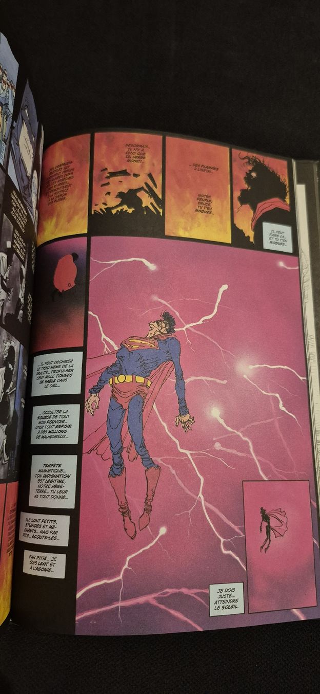 Fumetti: BATMAN THE DARK KNIGHT RETURNS COMICS DC ESSENTIELS FRANÇAIS – Usato da Grand-Lancy venduto da luc111 7