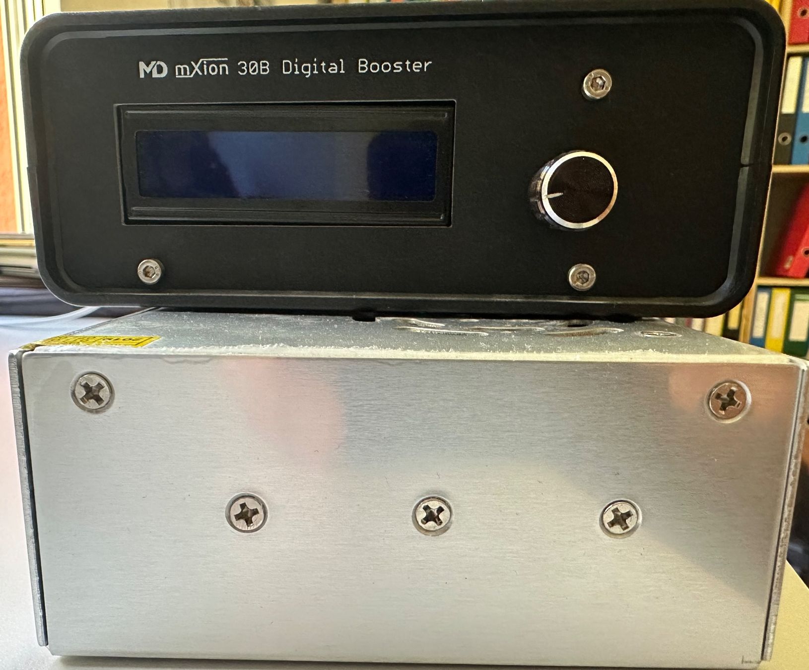 Modellini di ferrovie: Mxion Booster 30B / 25 Ampere Digital Booster – Usato da Gattikon venduto da Webdave 1