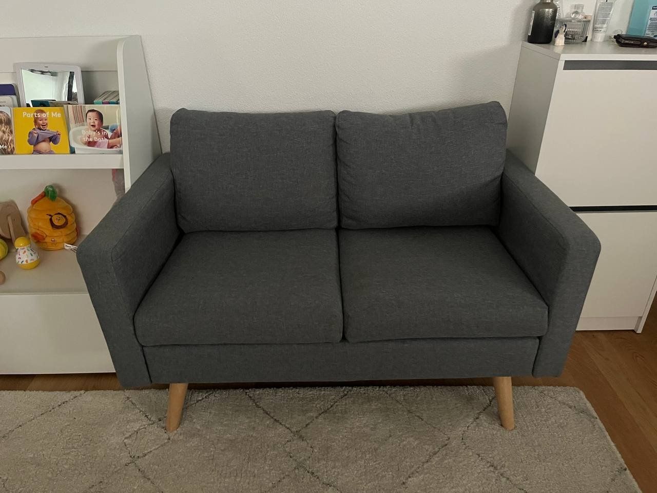 Sofas: Sofa – Gebraucht aus Zug von arthur1337