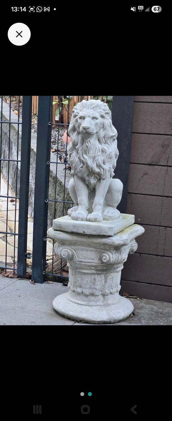 Skulpturen & Statuen: 2 Löwenstatuen mit Säule – Gebraucht aus Füllinsdorf von Pearl1