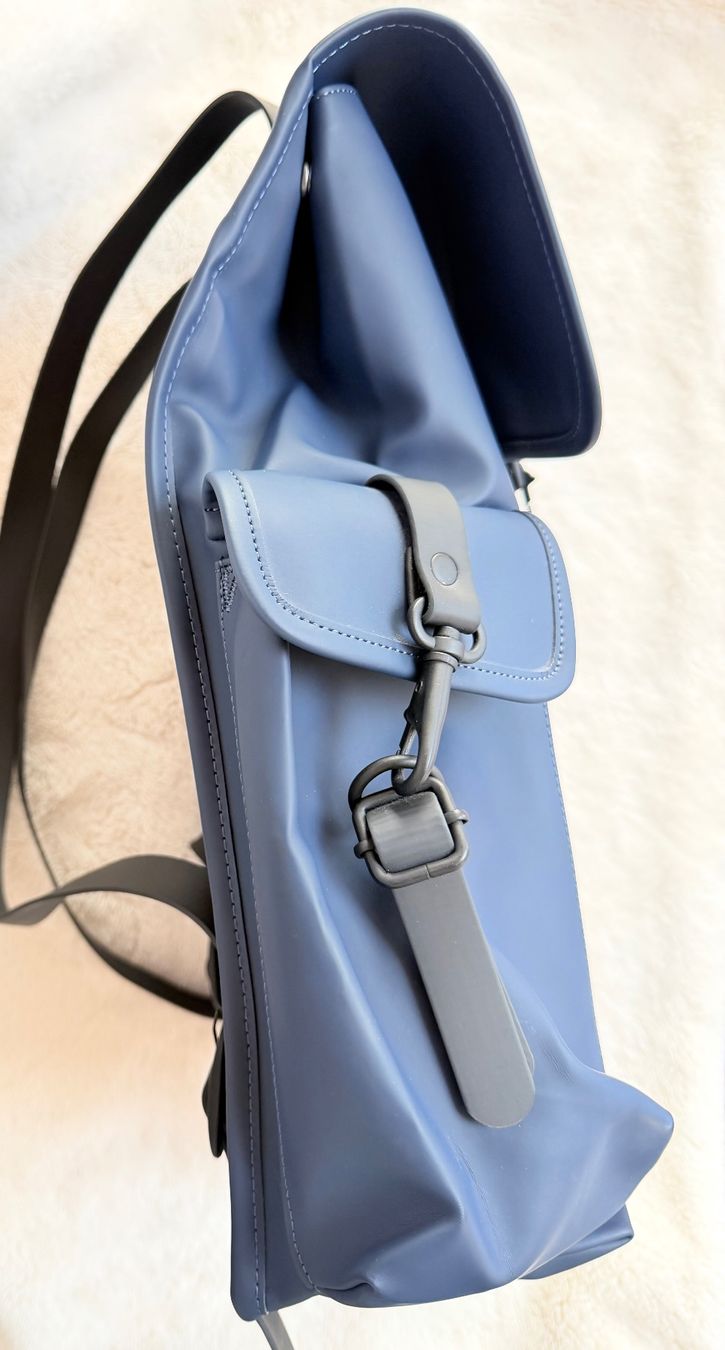 Rains Zaini: Rains - Tagesrucksack - blau – Usato da Würenlos venduto da JRP_71 3