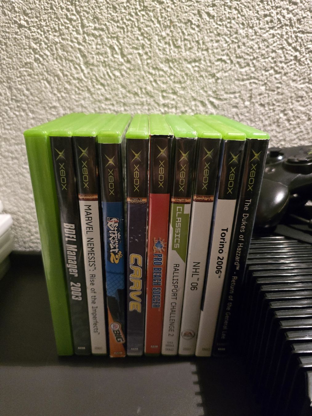 Console: Original Xbox Console + 2 Controllers + 25 Games – Complete  – Usato da Lausanne venduto da b_r_6z5f 6