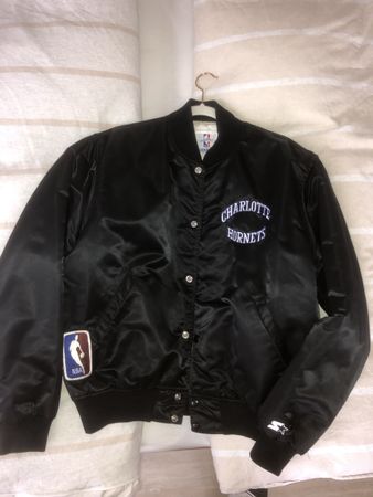Charlotte Hornets Starter Vintage Satin Jacke