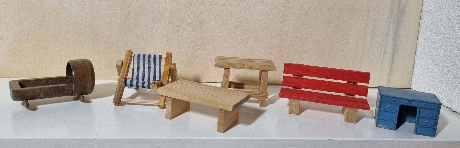Case e mobili per bambole: 6 verschiedene Puppenstubenmöbel – Usato da Konolfingen venduto da fiirabe66
