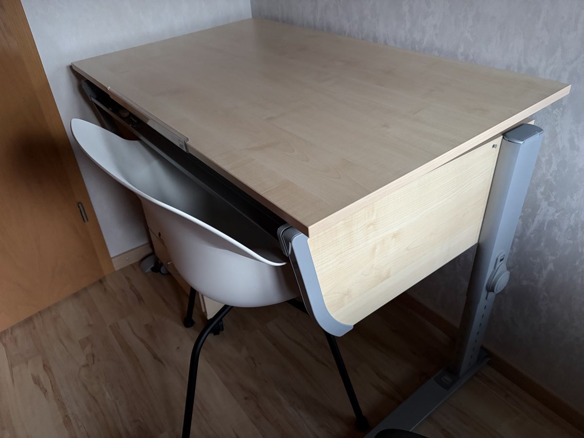 Scrivanie: Bureau + tiroir bureau + caisson  – Usato da Essertes venduto da hac_d2c5