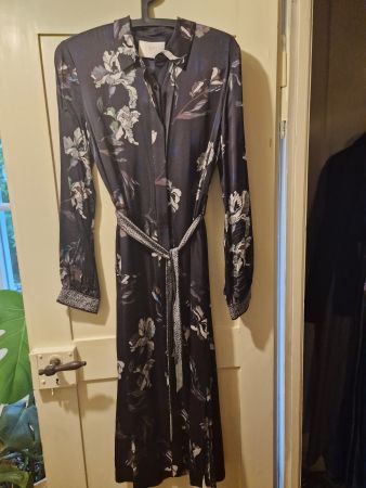 Kleid IVI schwarz G36