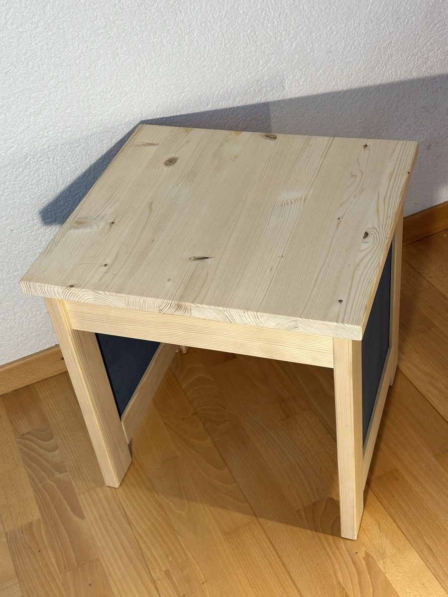 Comodini: Kleiner Nachttisch – Nuovo (secondo la descrizione) da Zürich venduto da Lorenz0425 2
